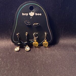 Hey Boo Halloween Earrings Set